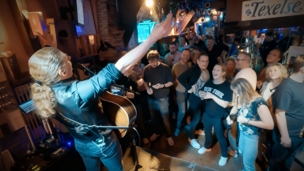 Ierse avond met live muziek op akoestische gitaar